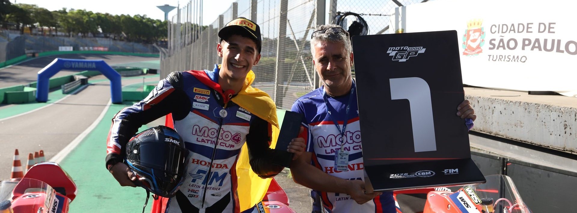Podio Mobil Moto4 Latin Cup